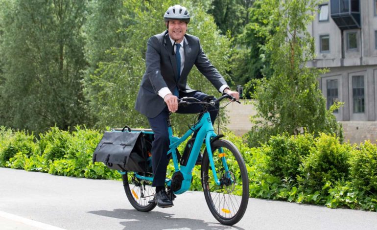 Youngsters encouraged to get on their bikes and cycle to school