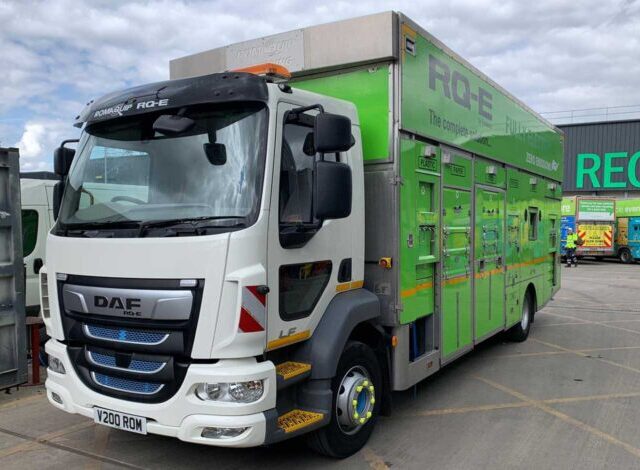 Council trials electric recycling lorry in bid to cut emissions