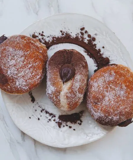 Pipp-Co-Belgian-Chocolate-Doughnut-Classic-web-450×540