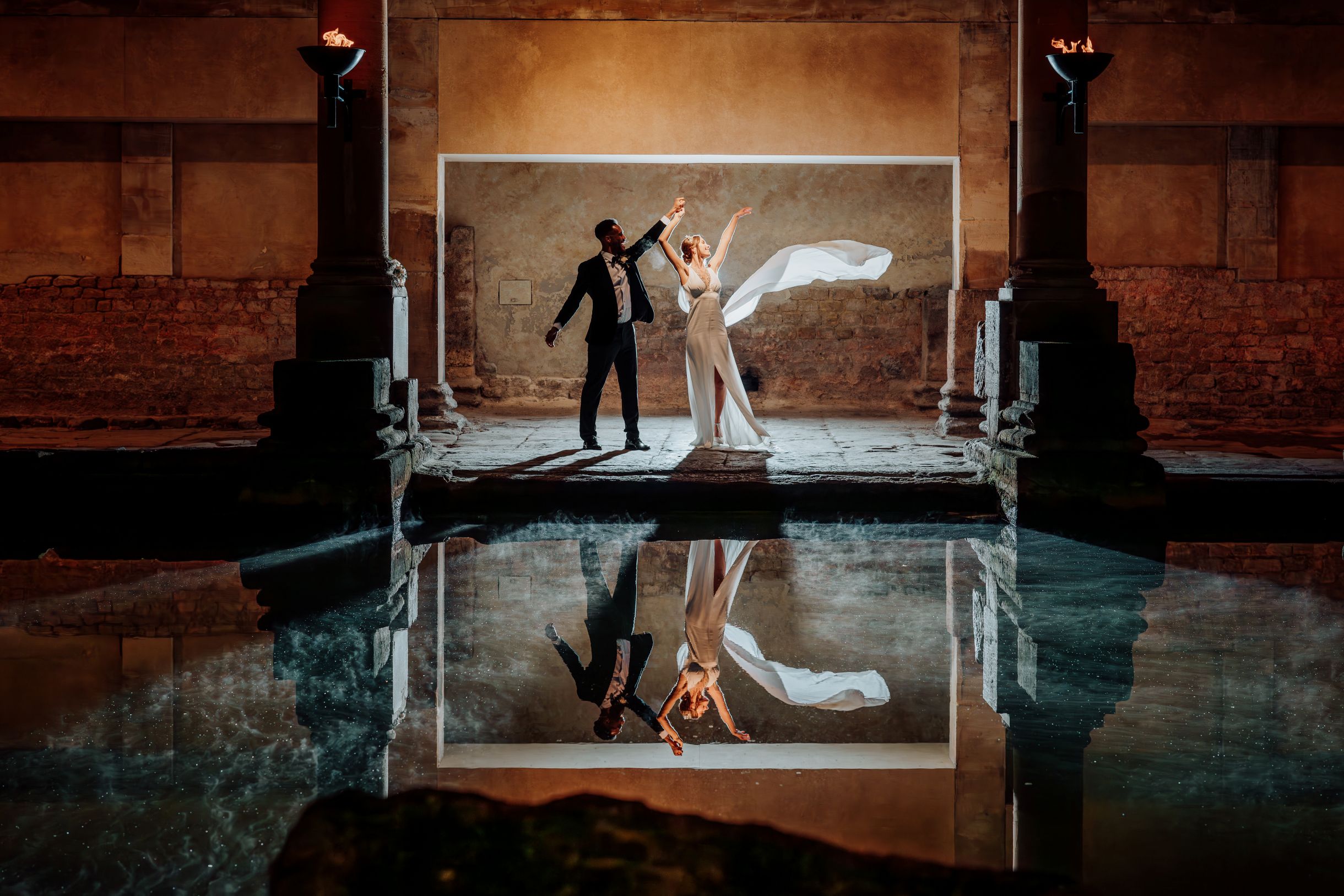 The Roman Baths with wedding couple in reflection, Rich Howman Photography_small
